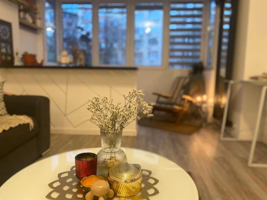Modern & Cozy Apartament