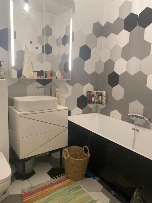 Apartament Modern & Cozy Bucureşti